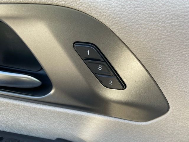 2023 Chrysler Pacifica Touring L - Photo 14