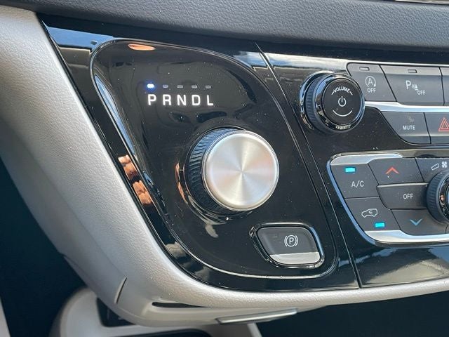 2023 Chrysler Pacifica Touring L - Photo 23