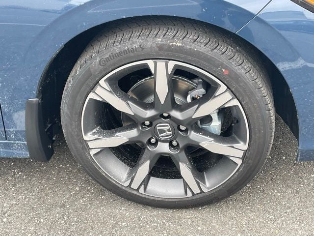 2026 Honda Civic Sedan 2WD Sport Touring Hybrid