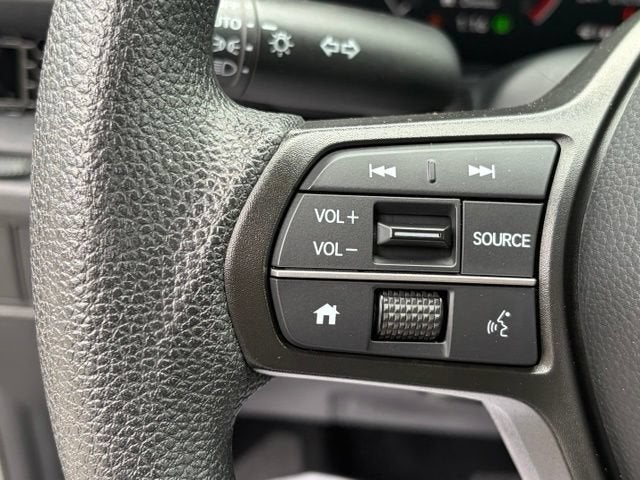 2025 Honda CR-V EX - Photo 17