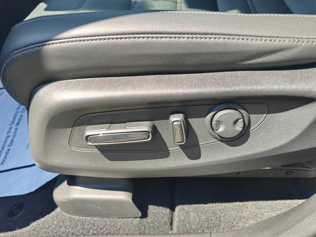 2025 Honda CR-V EX-L - Photo 17