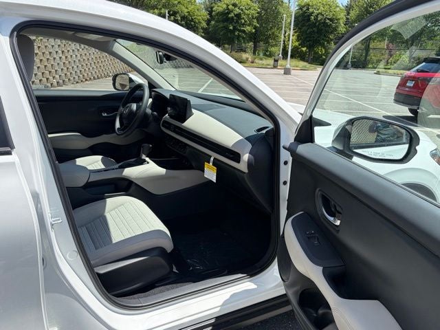 2027 Honda HR-V LX 2WD