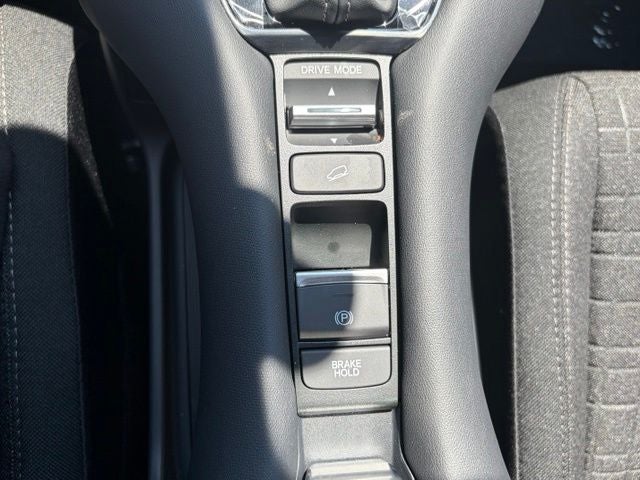 2027 Honda HR-V LX AWD