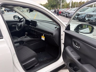 2027 Honda HR-V LX AWD