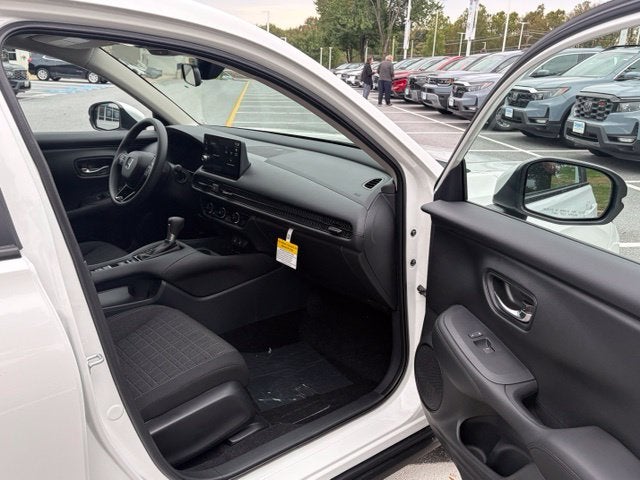 2027 Honda HR-V LX AWD