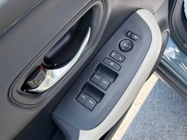 2024 Honda HR-V 5DR AWD LX