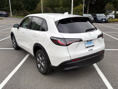2027 Honda HR-V LX AWD