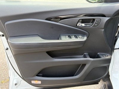 2020 Honda Pilot Touring 8 Passenger