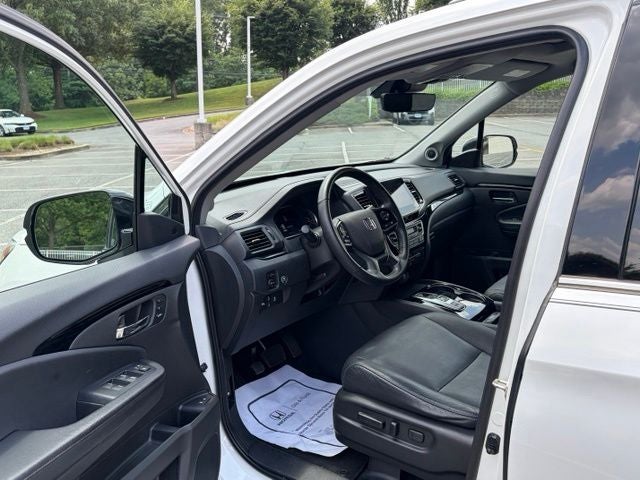 2020 Honda Pilot Touring 8 Passenger