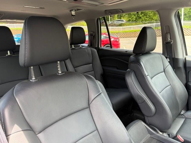 2020 Honda Pilot Touring 8 Passenger
