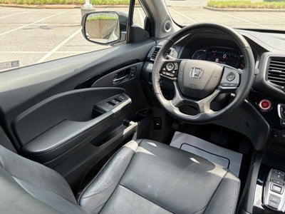 2020 Honda Pilot Touring 8 Passenger