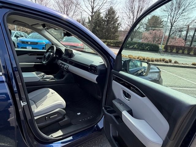 2025 Honda Pilot AWD EX-L