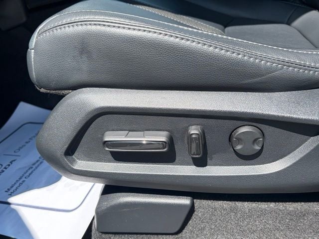 2023 Honda Pilot EX-L 8 Passenger