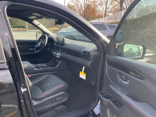 2025 Honda Pilot AWD TRAILSPORT