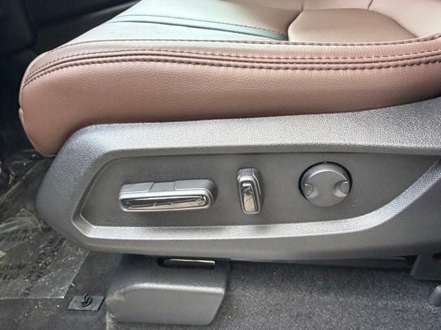 2026 Honda Pilot AWD Touring Blackout