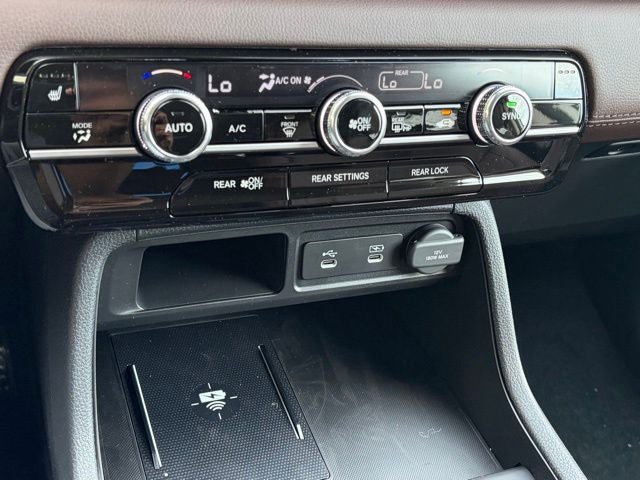 2026 Honda Pilot AWD Touring Blackout