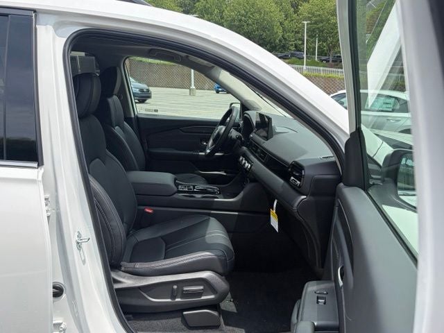 2026 Honda Pilot AWD Touring Blackout