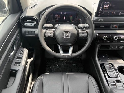 2026 Honda Pilot AWD Touring Blackout