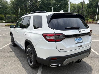 2026 Honda Pilot AWD Touring Blackout