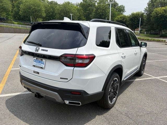 2026 Honda Pilot AWD Touring Blackout