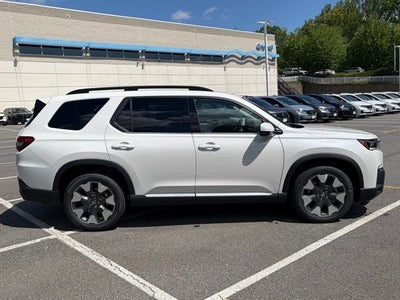 2026 Honda Pilot AWD Touring