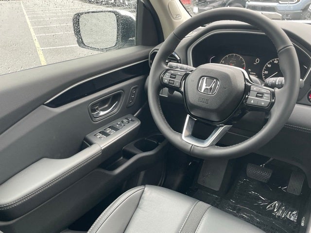 2025 Honda Pilot AWD TRG