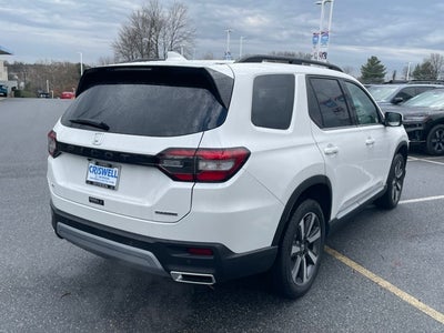 2025 Honda Pilot AWD TRG
