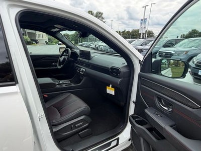 2026 Honda Pilot AWD Black Edition