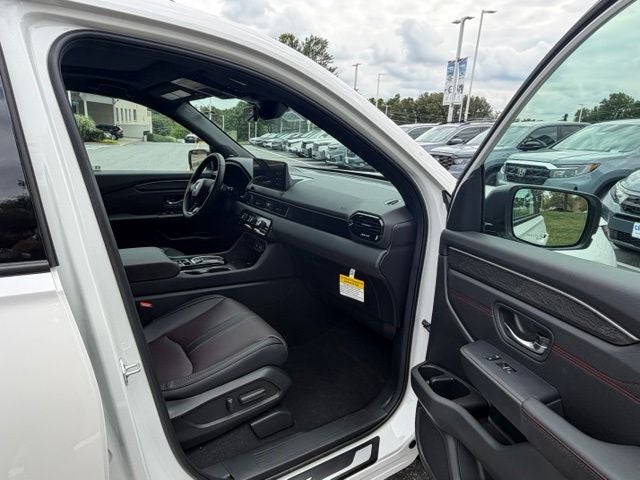 2026 Honda Pilot AWD Black Edition