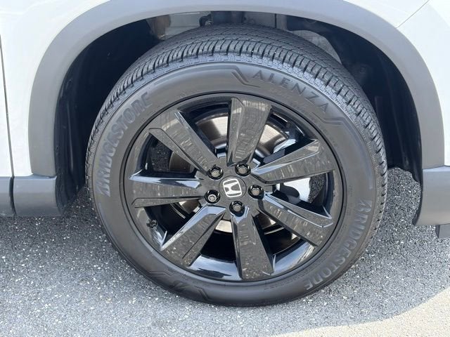 2025 Honda Pilot AWD Black Edition