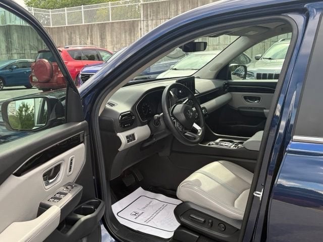 2025 Honda Pilot EX-L - Photo 15
