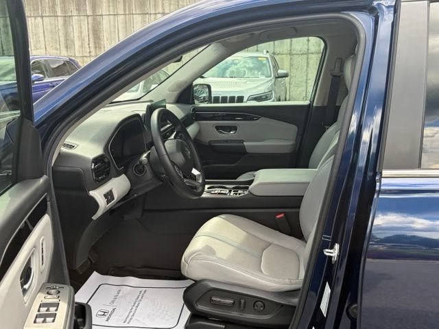 2025 Honda Pilot EX-L - Photo 16