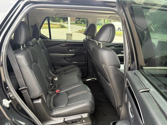 2023 Honda Pilot Touring