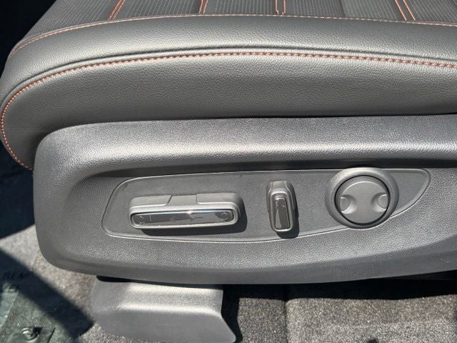 2026 Honda CR-V AWD Sport Touring Hybrid