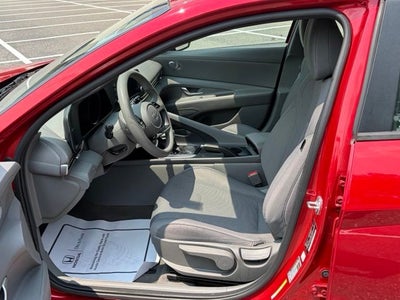 2021 Hyundai Elantra SE