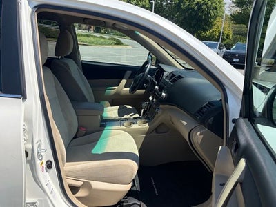 2012 Toyota Highlander Base