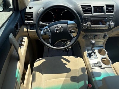 2012 Toyota Highlander Base