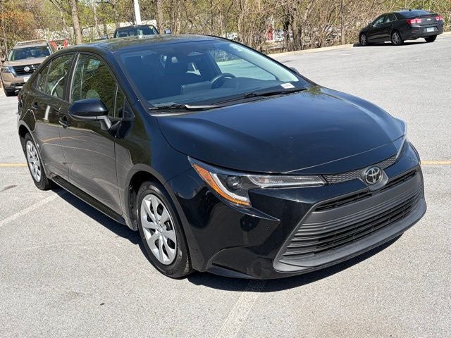 Used 2023 Toyota Corolla LE with VIN 5YFB4MDE3PP023668 for sale in Germantown, MD