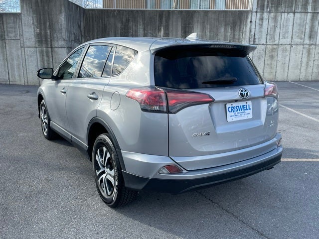 2018 Toyota RAV4 LE