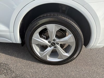 2023 Audi Q5 45 S line Premium quattro