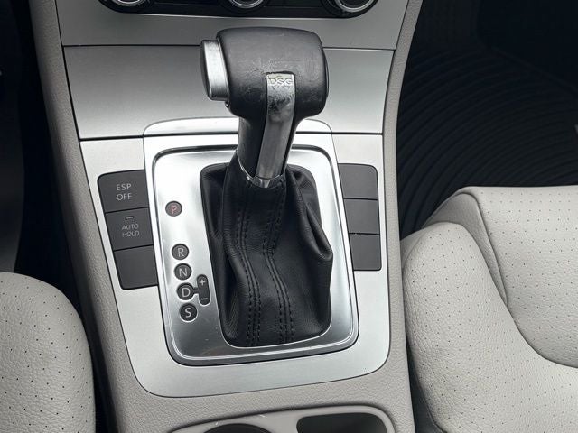 2010 Volkswagen Passat Komfort