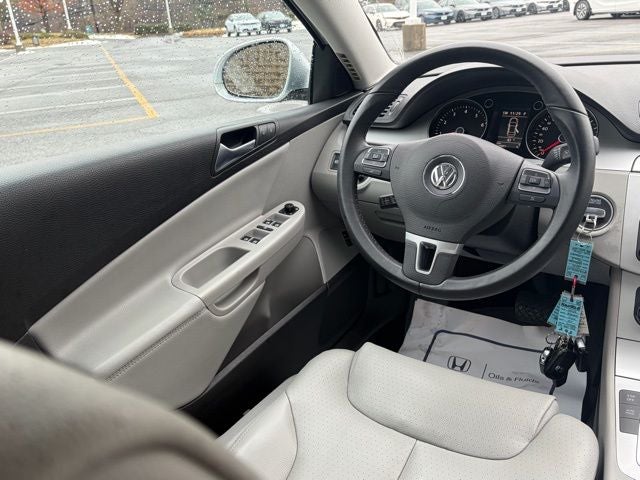2010 Volkswagen Passat Komfort