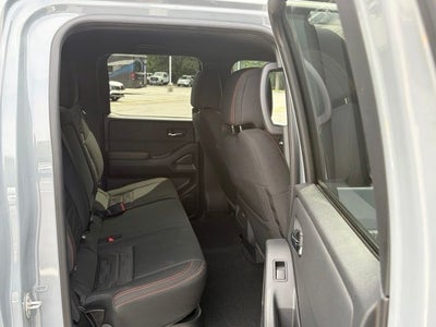 2024 Nissan Frontier PRO-4X 4x4