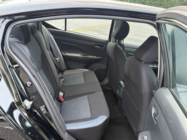 2023 Nissan Versa 1.6 SV