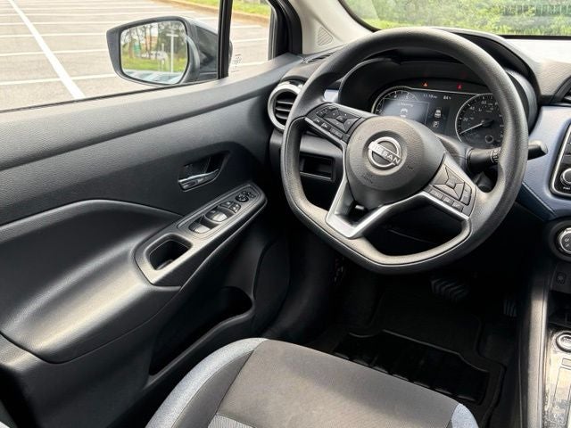 2023 Nissan Versa 1.6 SV