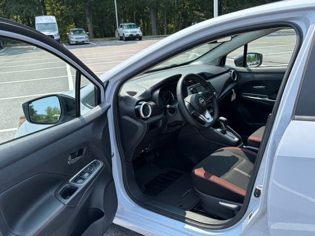 2025 Nissan Versa SR