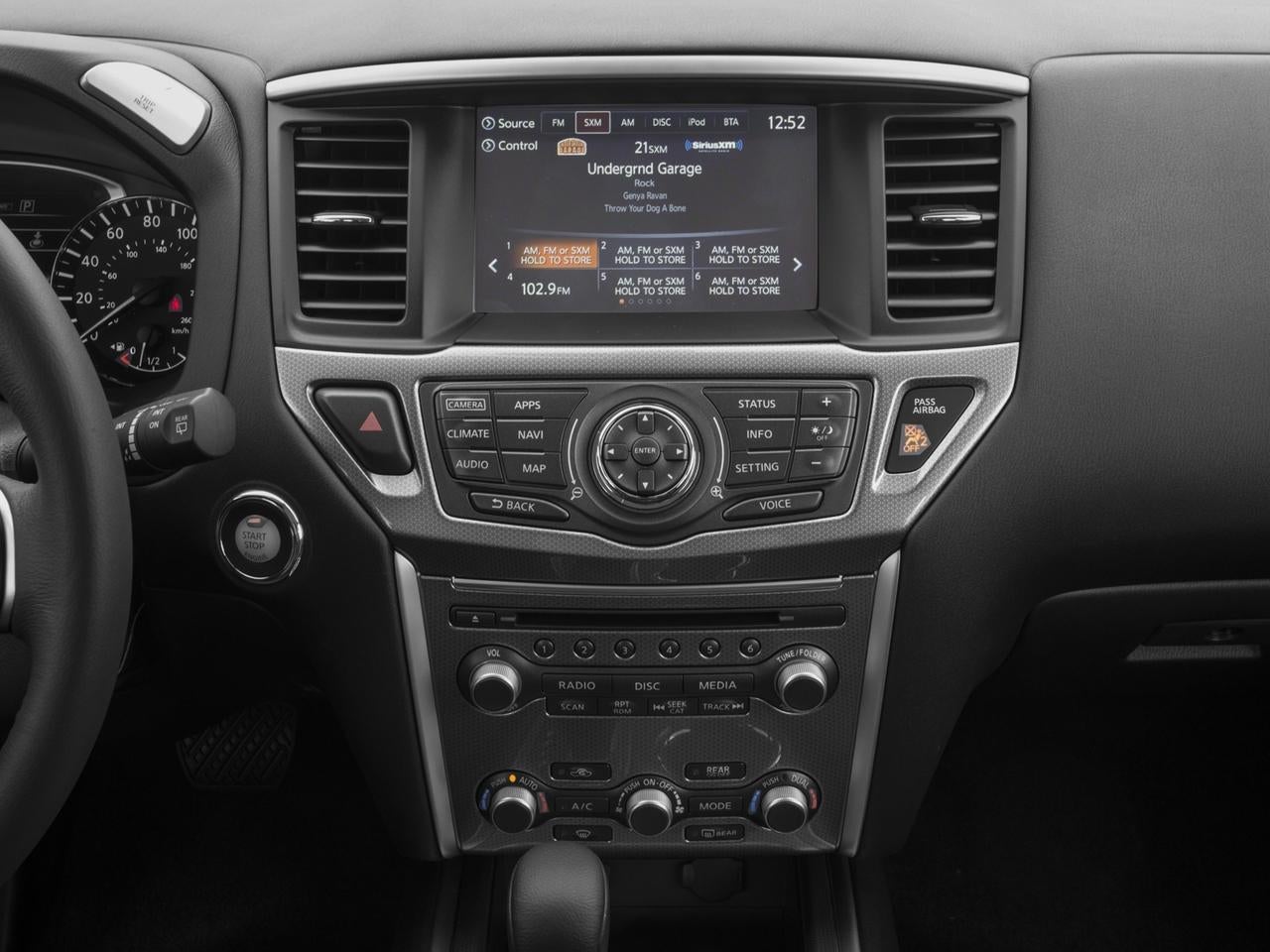 2018 Nissan Pathfinder SL