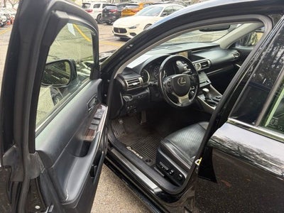 2016 Lexus IS 300 300