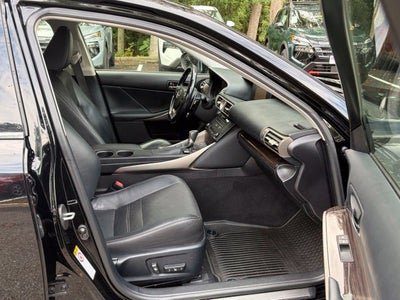 2016 Lexus IS 300 300