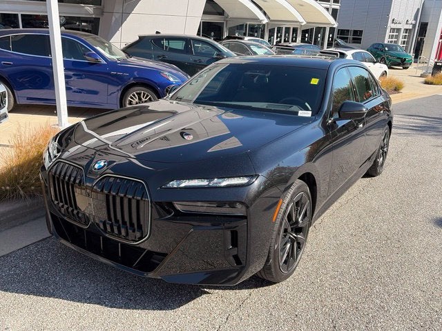 2025 BMW 760i xDrive